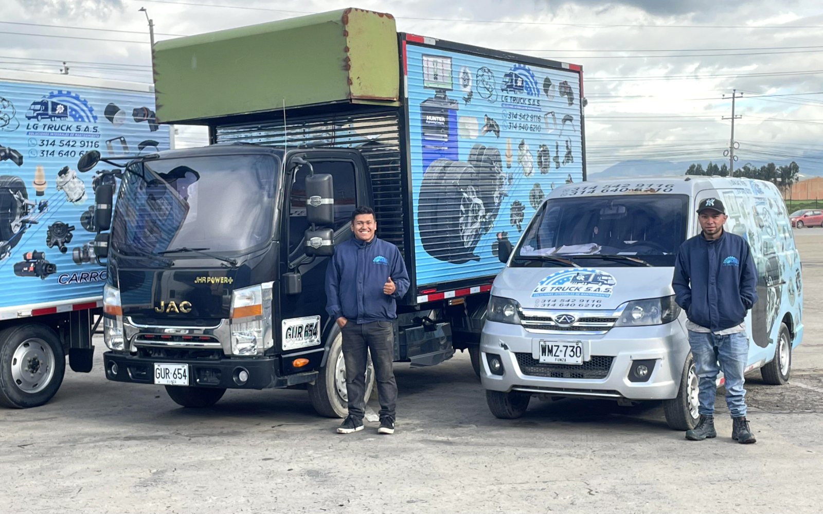 Equipo técnico en operación — LG TRUCK S.A.S.