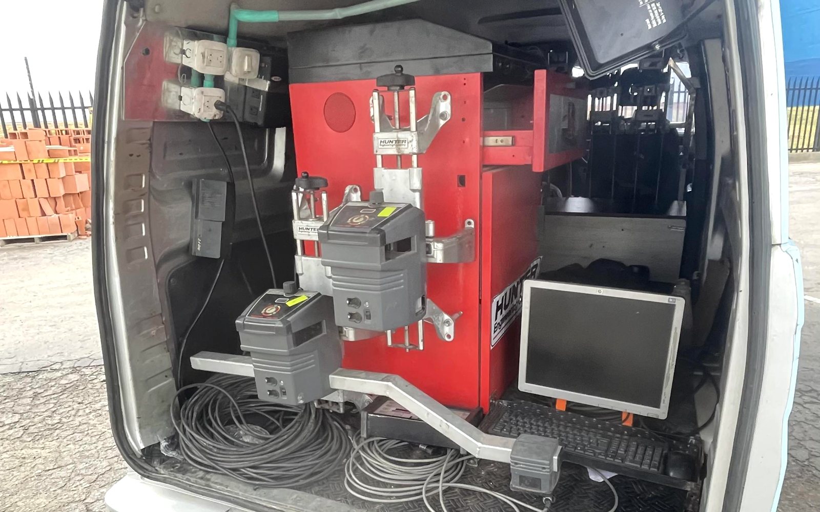 Equipos a bordo — LG TRUCK S.A.S.
